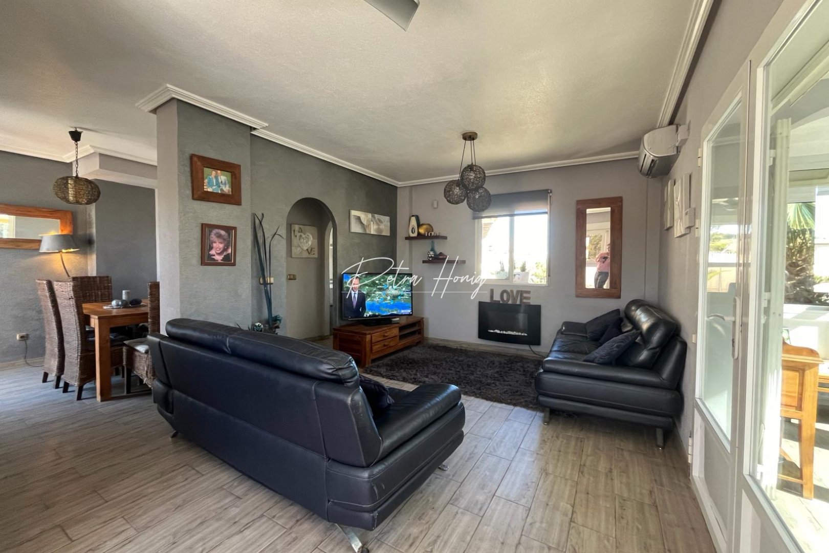 Resales - Villa - Playa Flamenca - Orihuela Costa