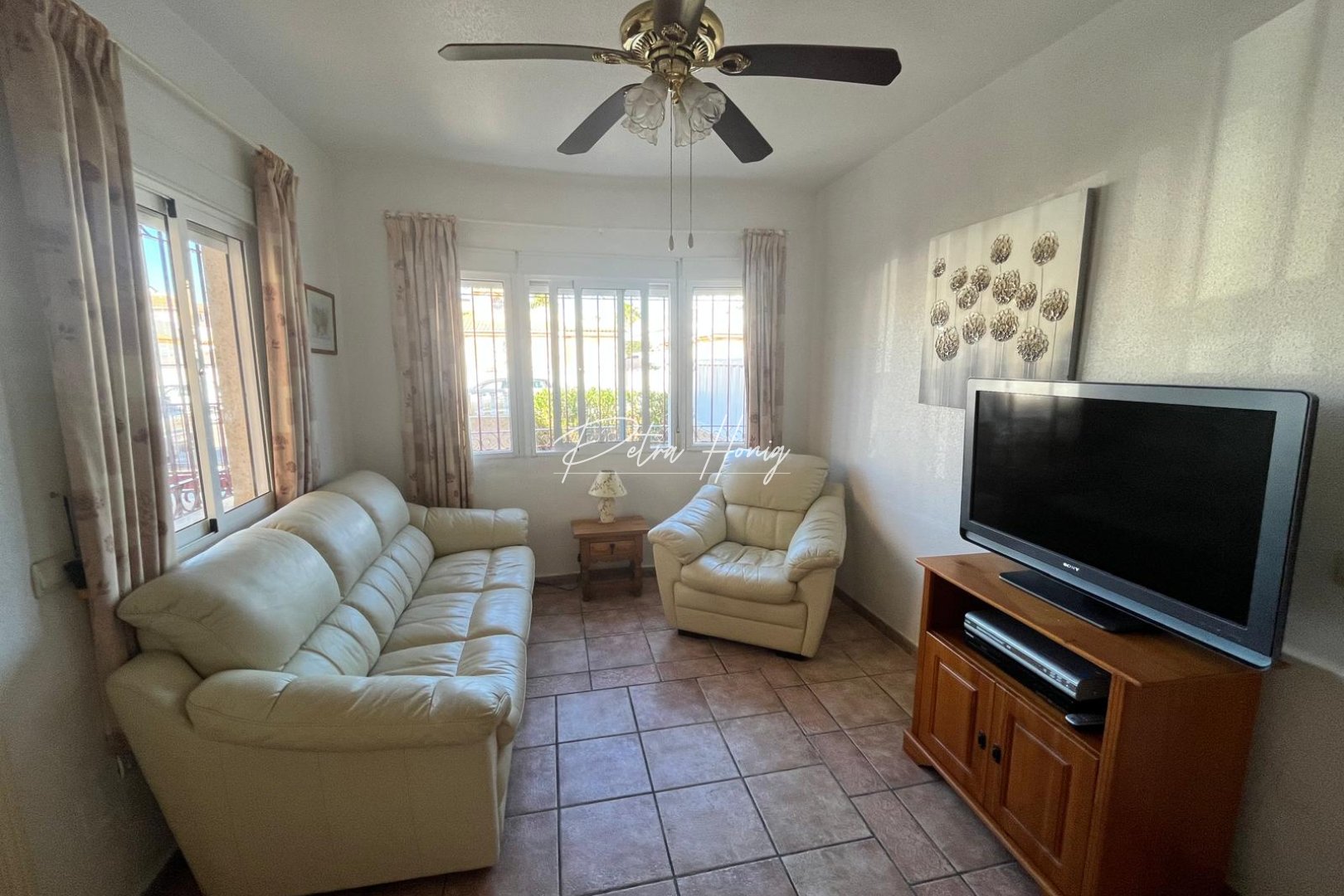 Resales - Villa - Playa Flamenca - Orihuela Costa