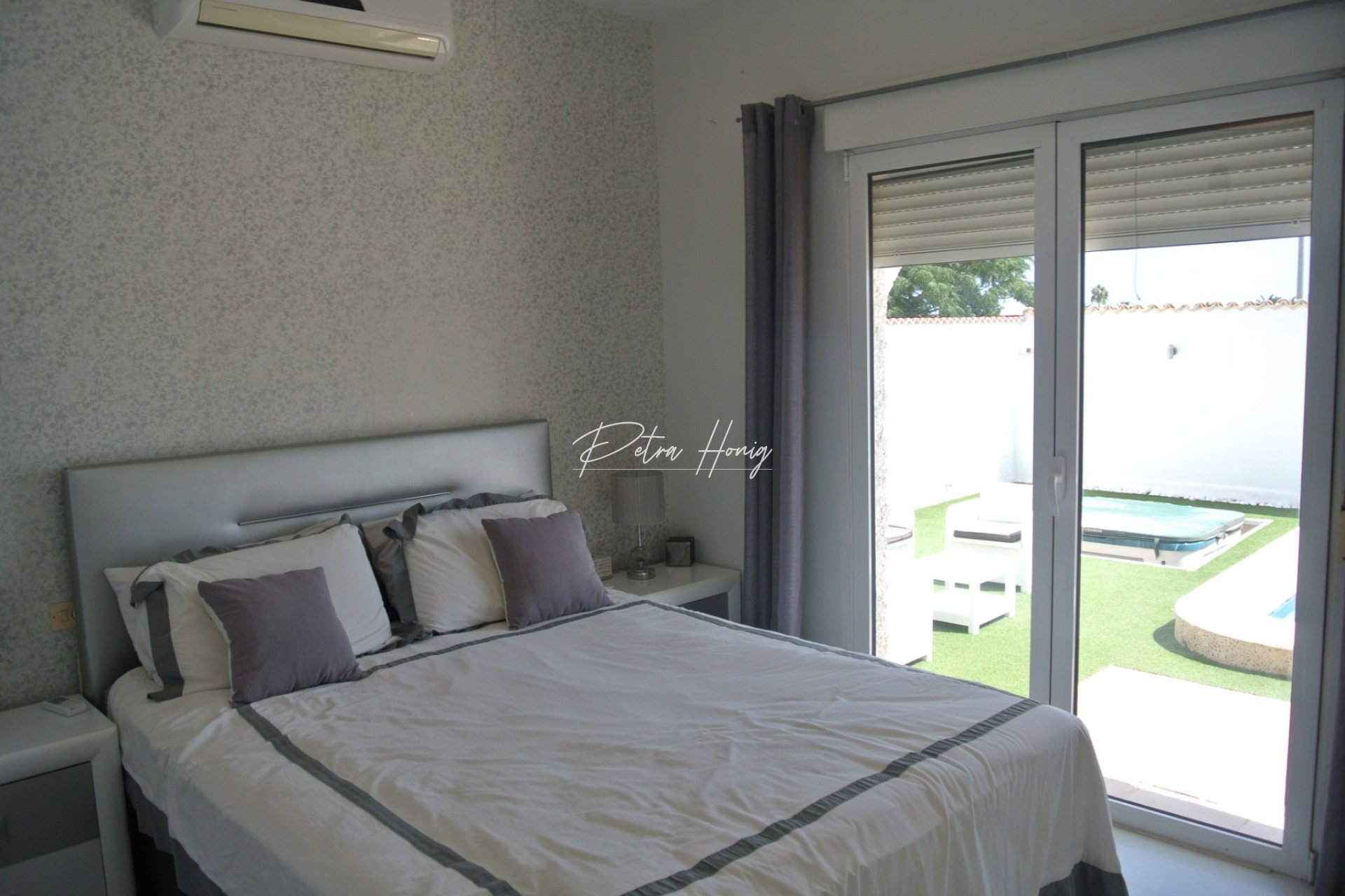 Resales - Villa - Playa Flamenca