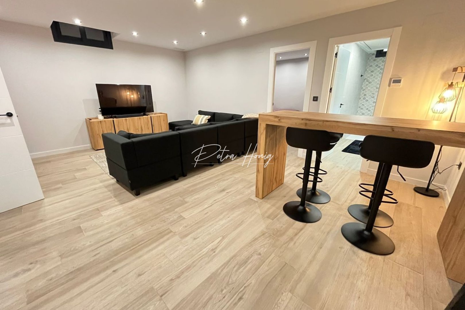 Resales - Villa - Punta Prima