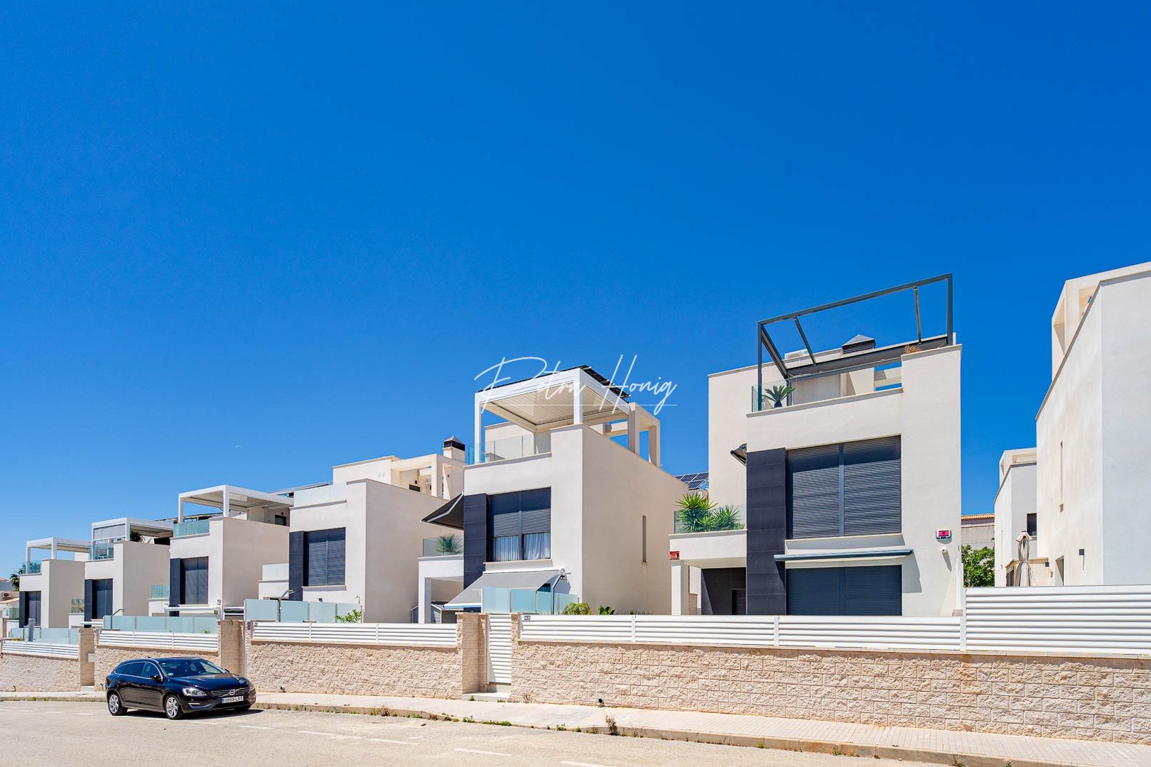 Resales - Villa - Punta Prima