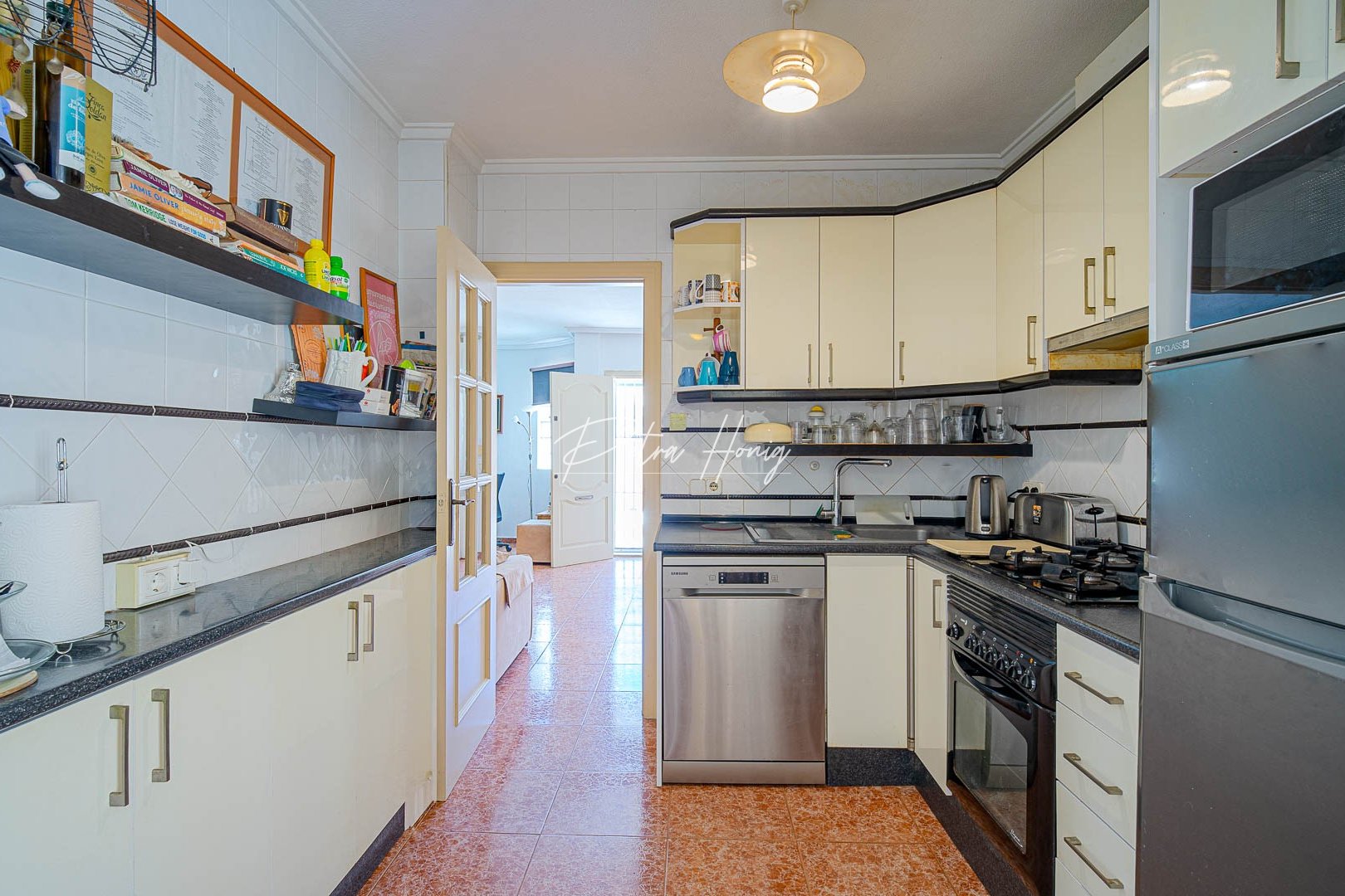 Resales - Villa - Punta Prima