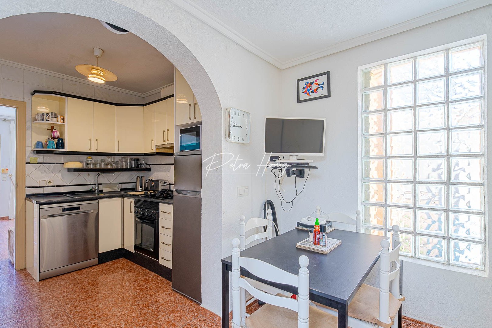 Resales - Villa - Punta Prima
