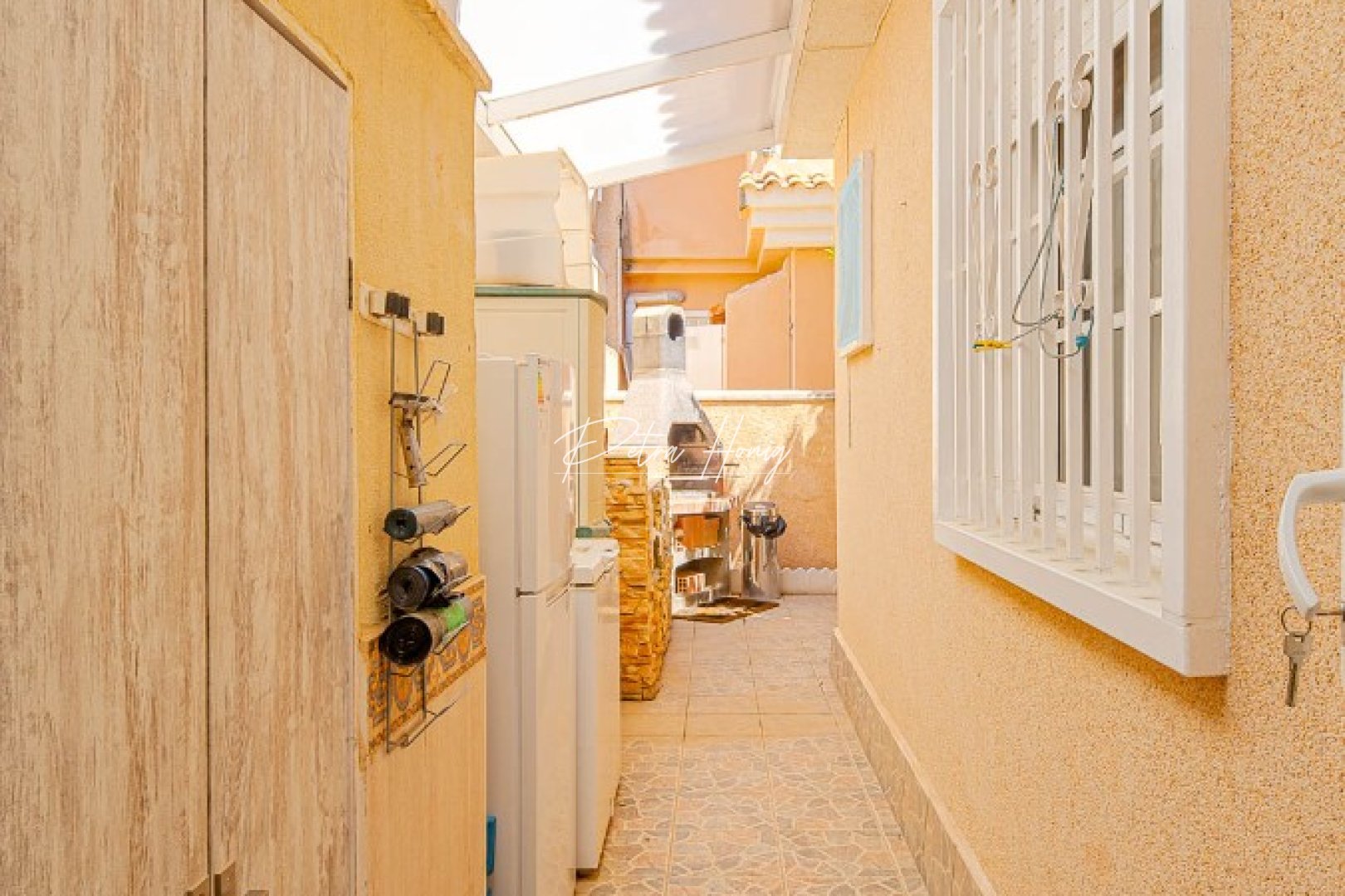 Resales - Villa - Punta Prima