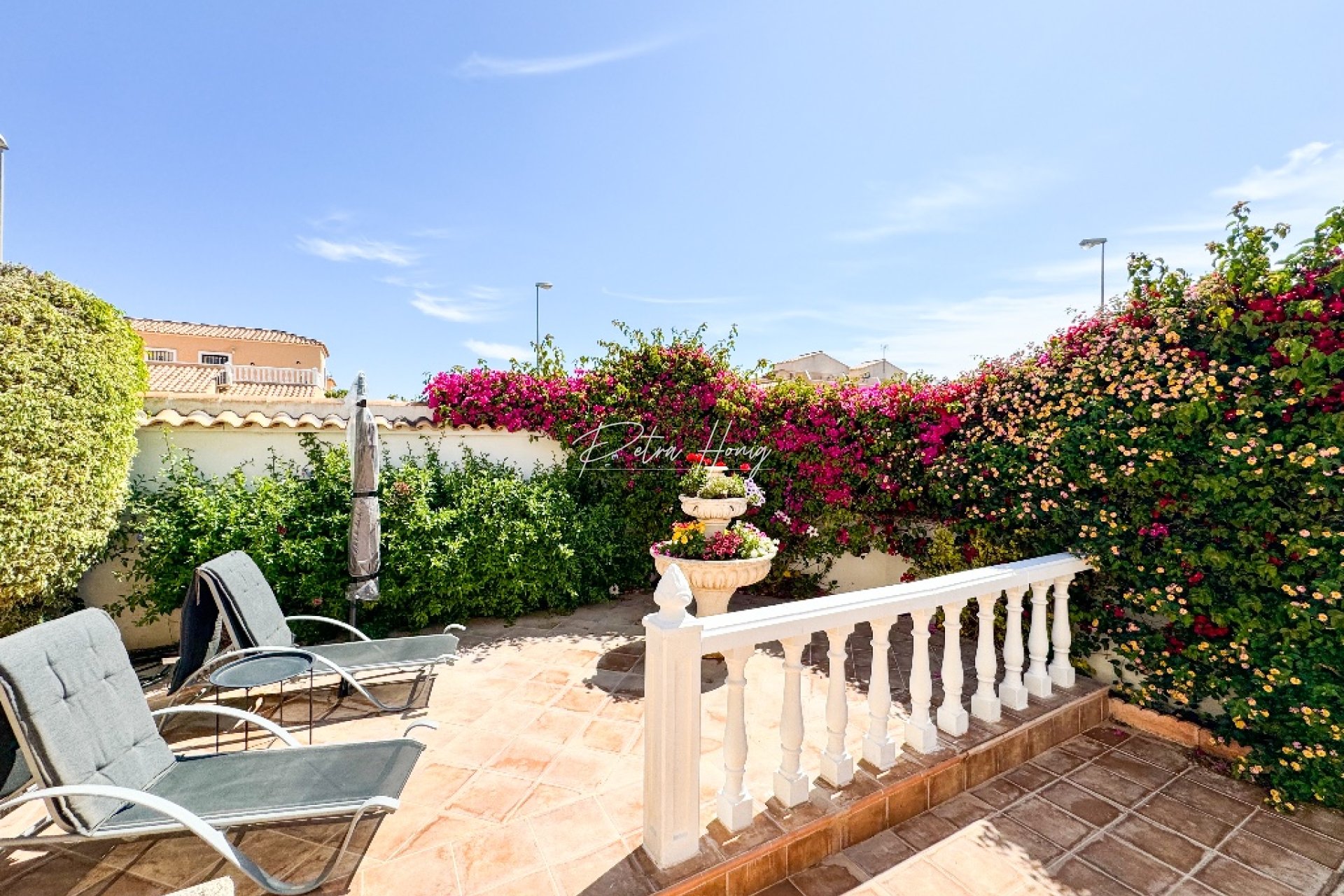 Resales - Villa - Punta Prima
