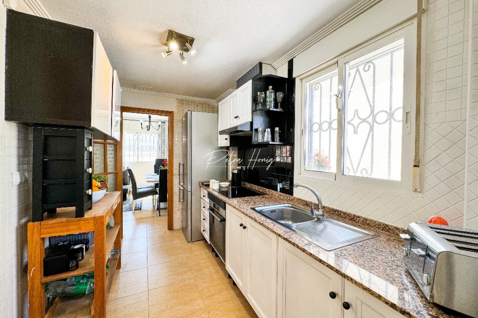 Resales - Villa - Punta Prima