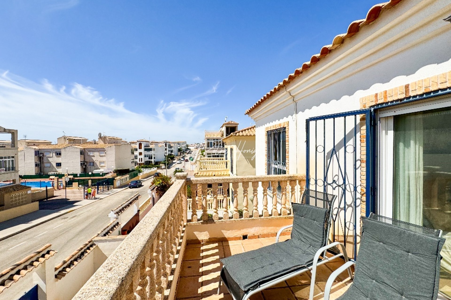 Resales - Villa - Punta Prima