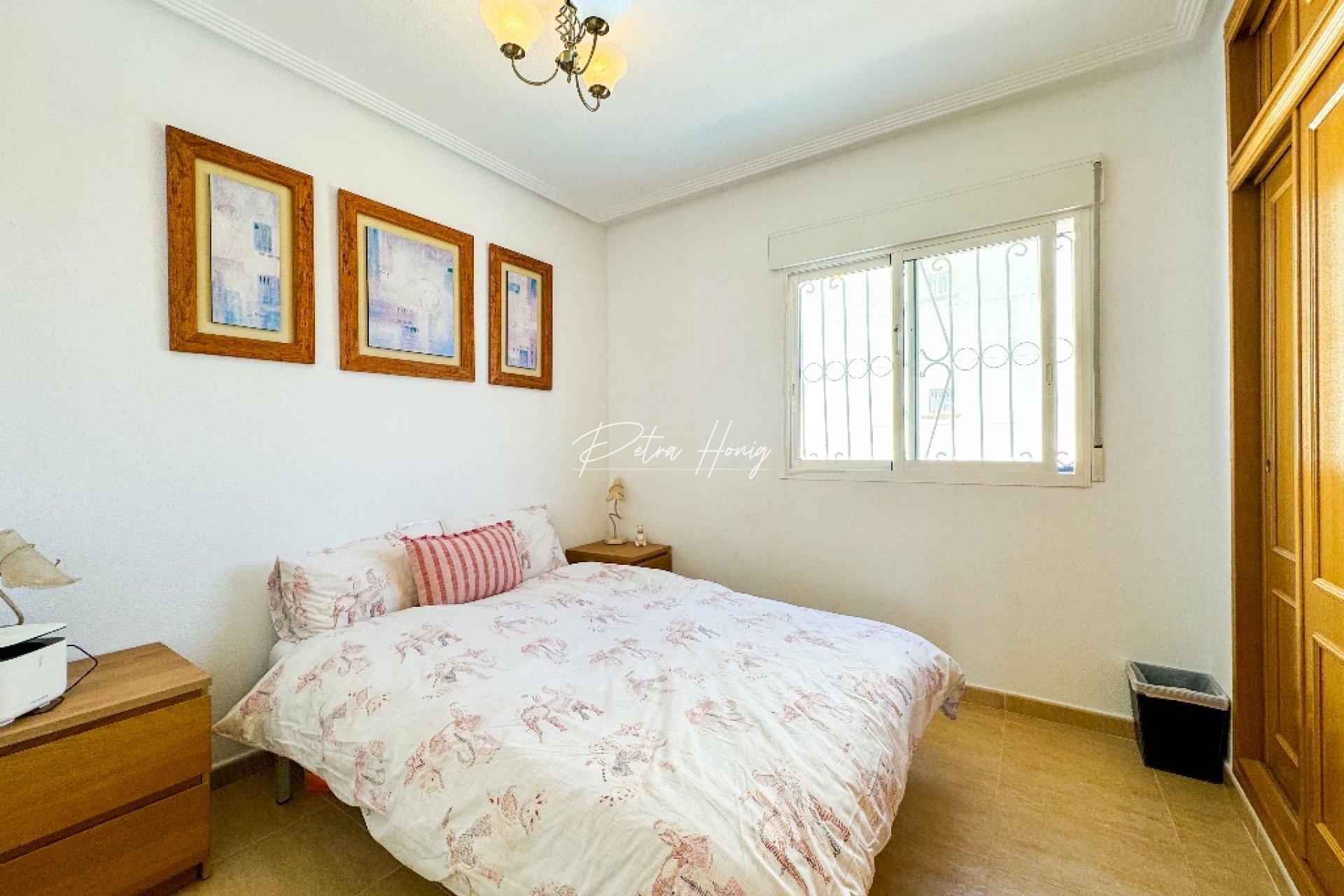 Resales - Villa - Punta Prima