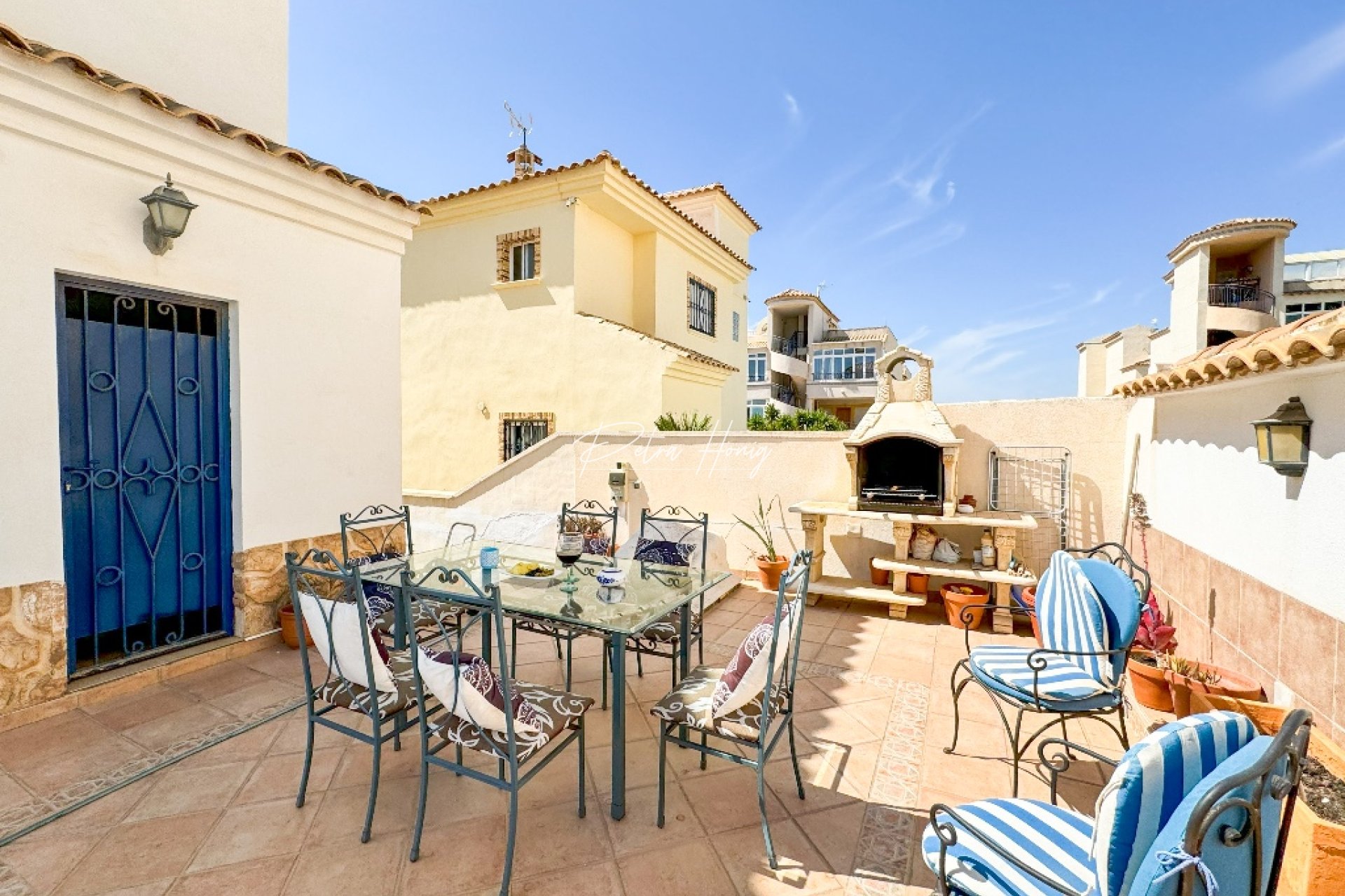 Resales - Villa - Punta Prima