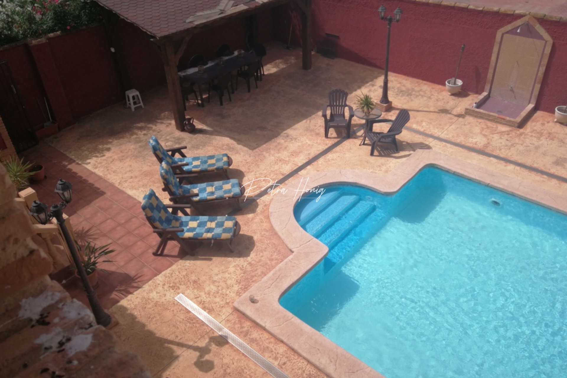 Resales - Villa - San Luis