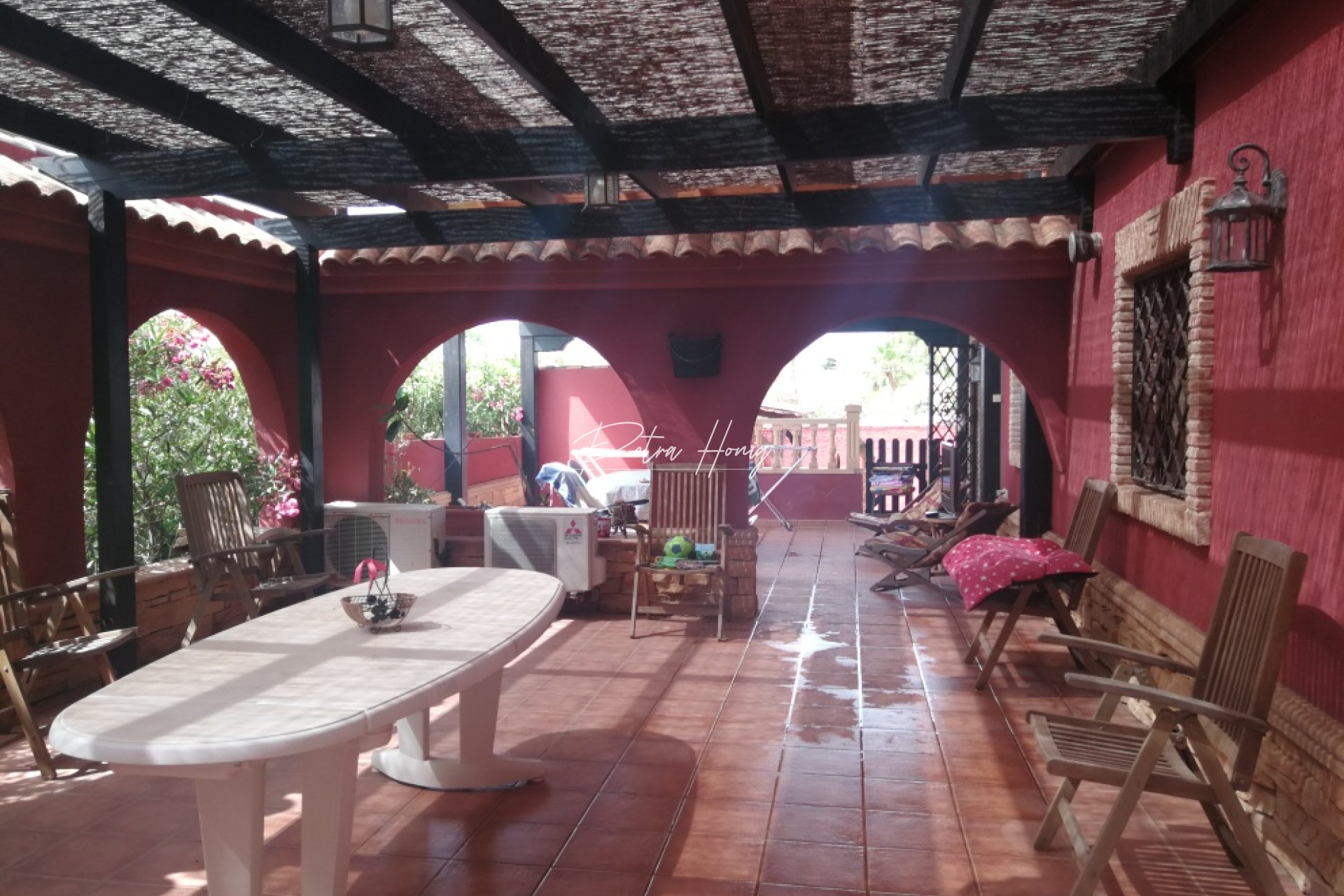 Resales - Villa - San Luis
