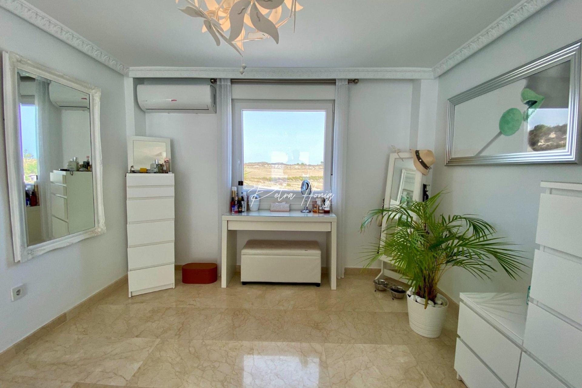 Resales - Villa - San Miguel de Salinas - Pueblo