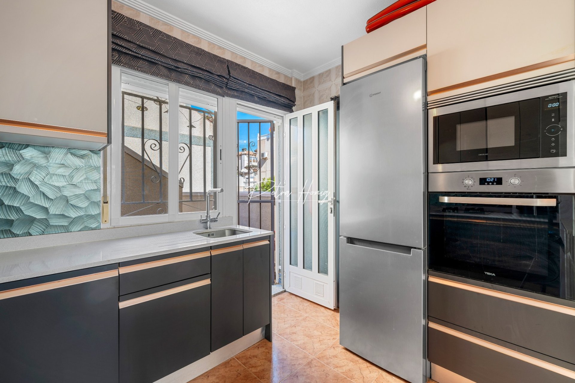 Resales - Villa - San Miguel de Salinas