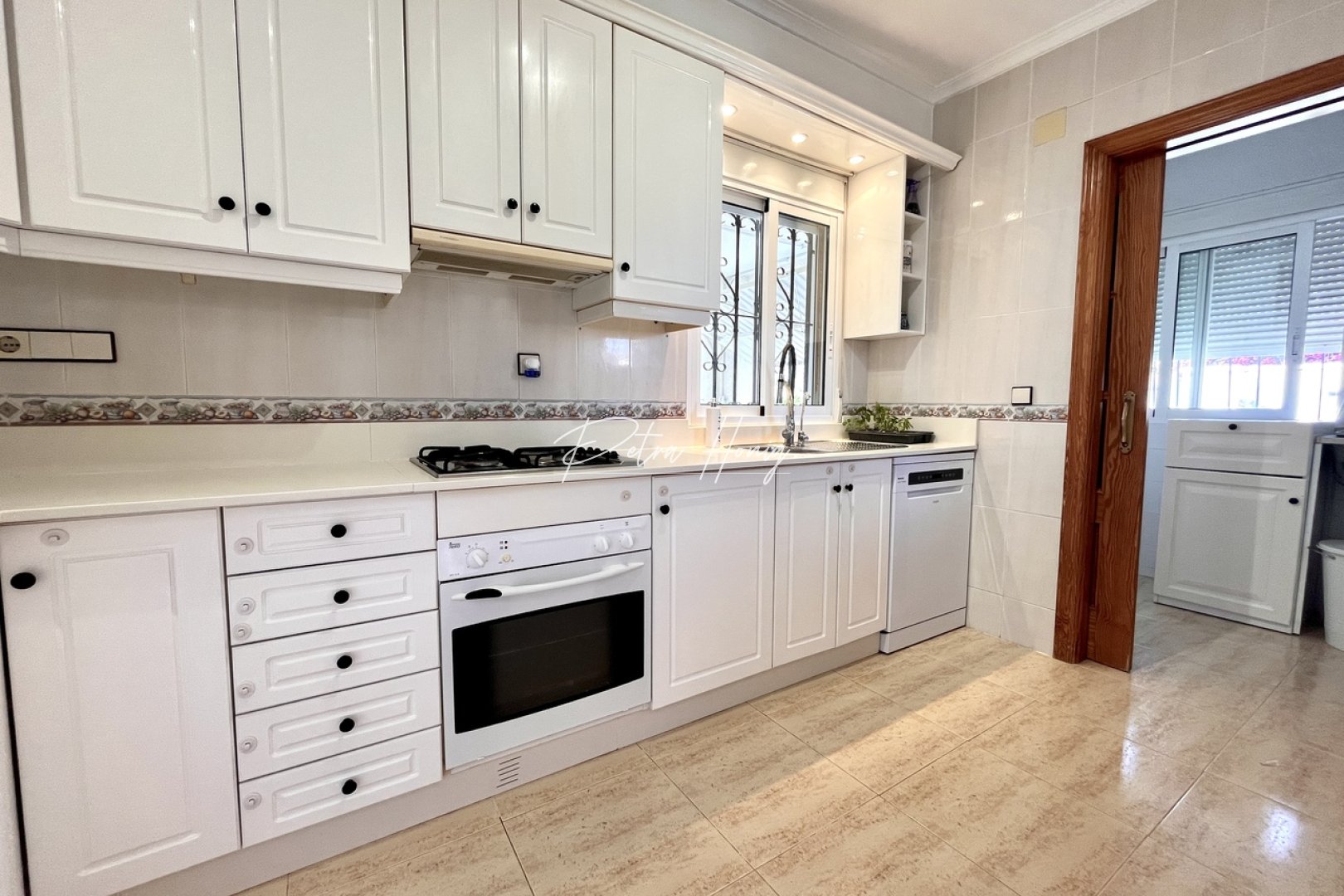 Resales - Villa - San Miguel de Salinas