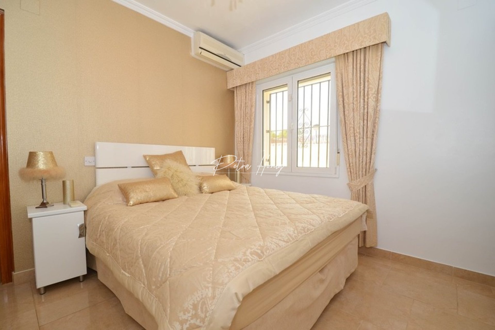 Resales - Villa - San Miguel de Salinas