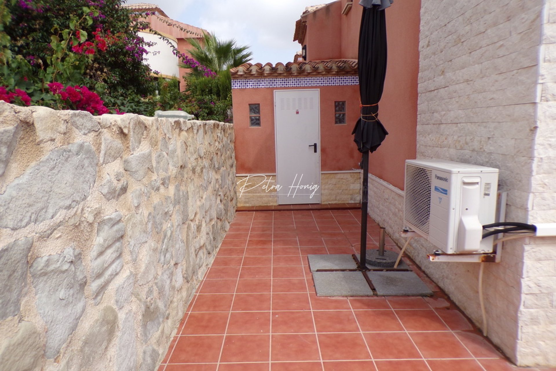 Resales - Villa - San Miguel de Salinas