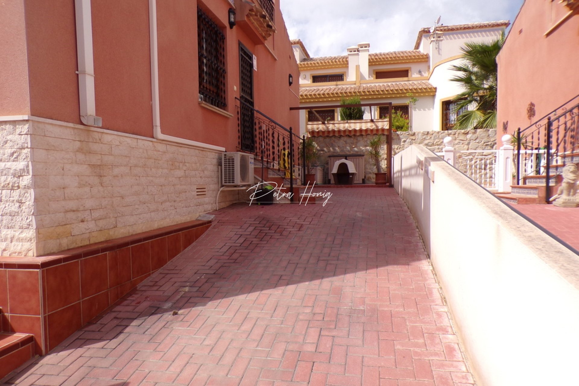 Resales - Villa - San Miguel de Salinas