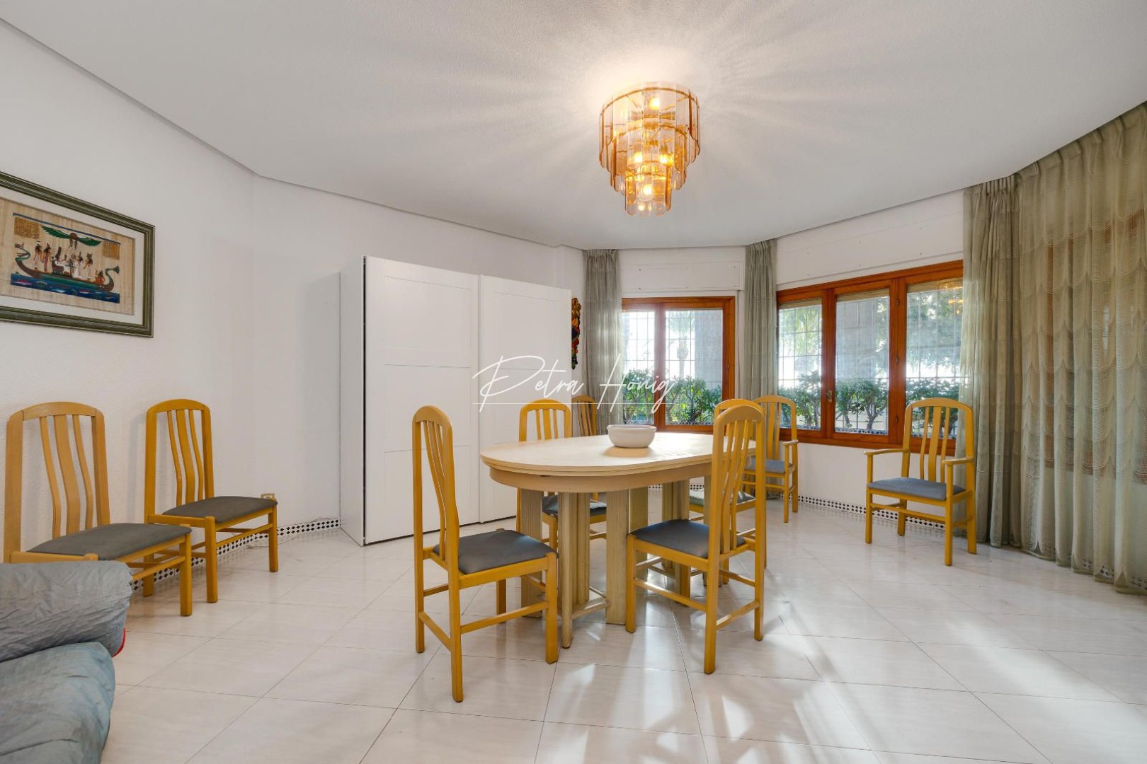 Resales - Villa - Santa Pola