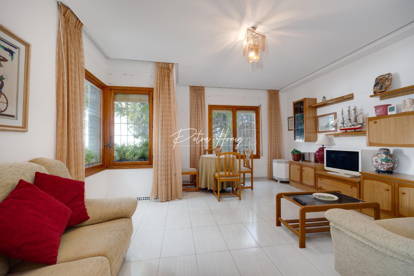 Resales - Villa - Santa Pola