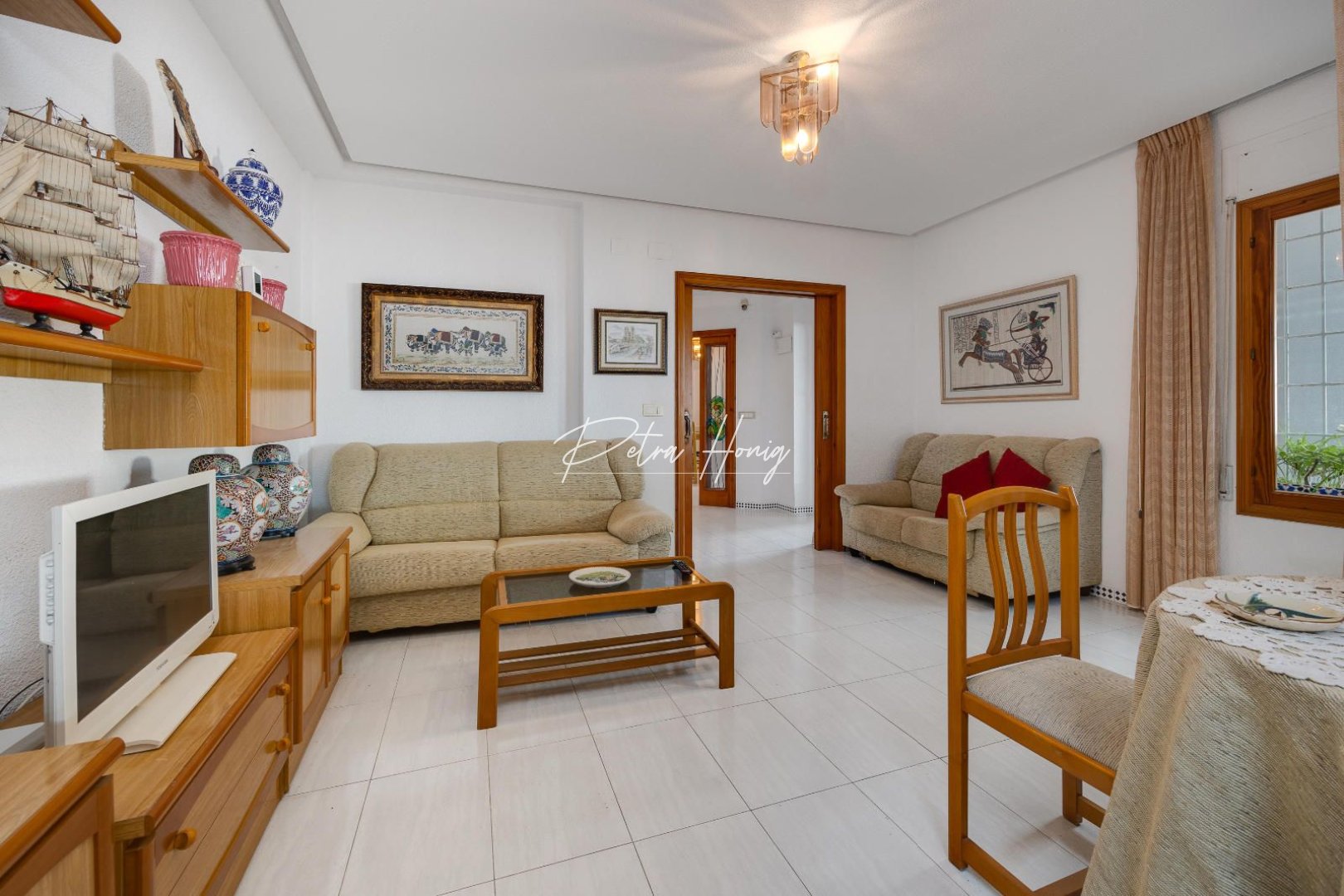 Resales - Villa - Santa Pola