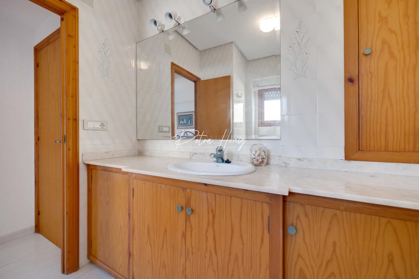 Resales - Villa - Santa Pola