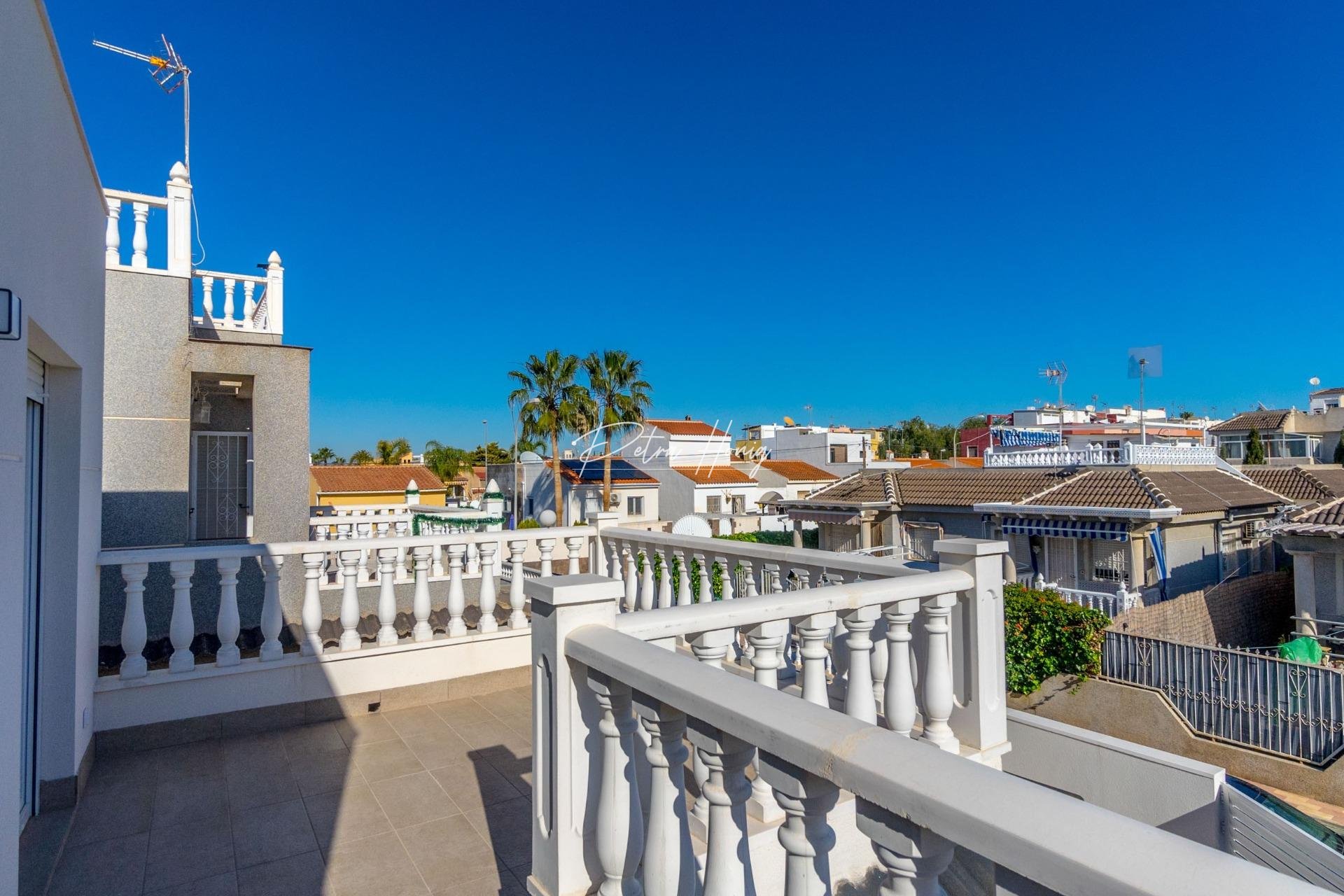 Resales - Villa - Torrevieja - El chaparral