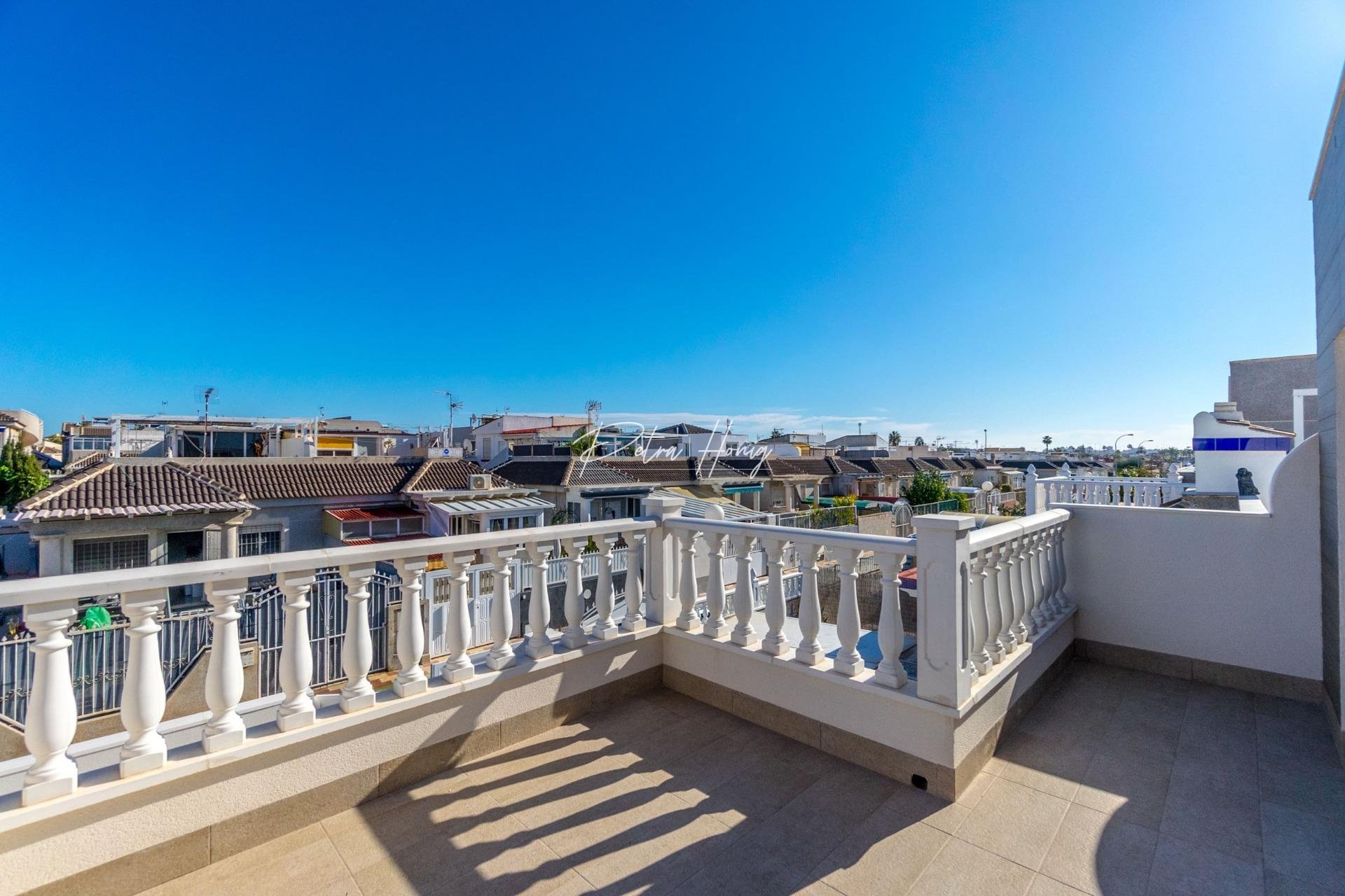 Resales - Villa - Torrevieja - El chaparral