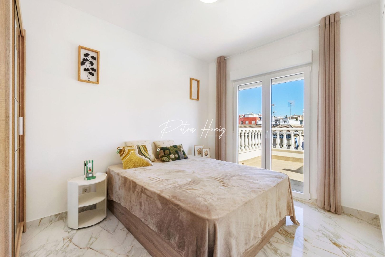 Resales - Villa - Torrevieja - El chaparral