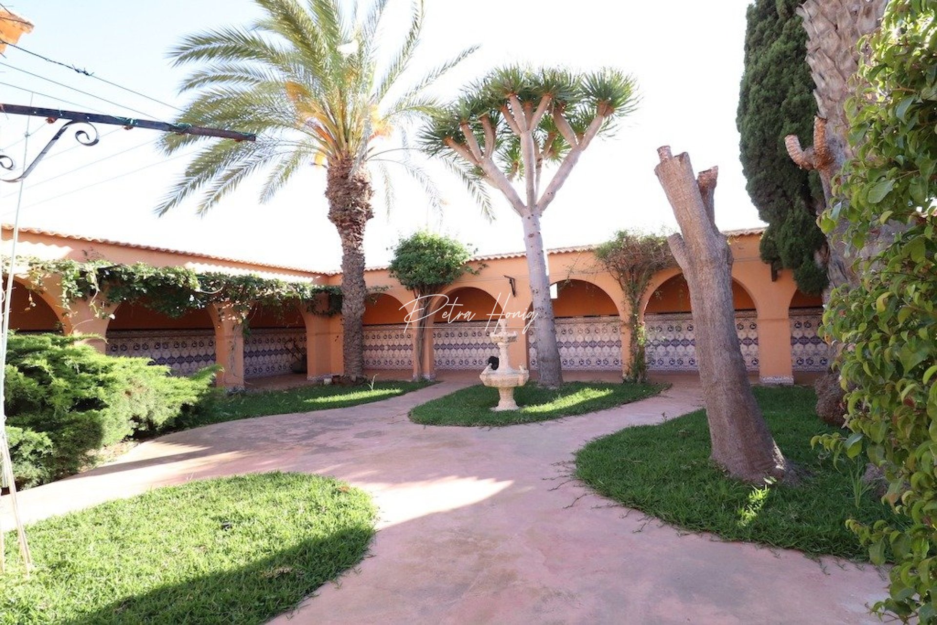 Resales - Villa - Torrevieja - El Chaparral