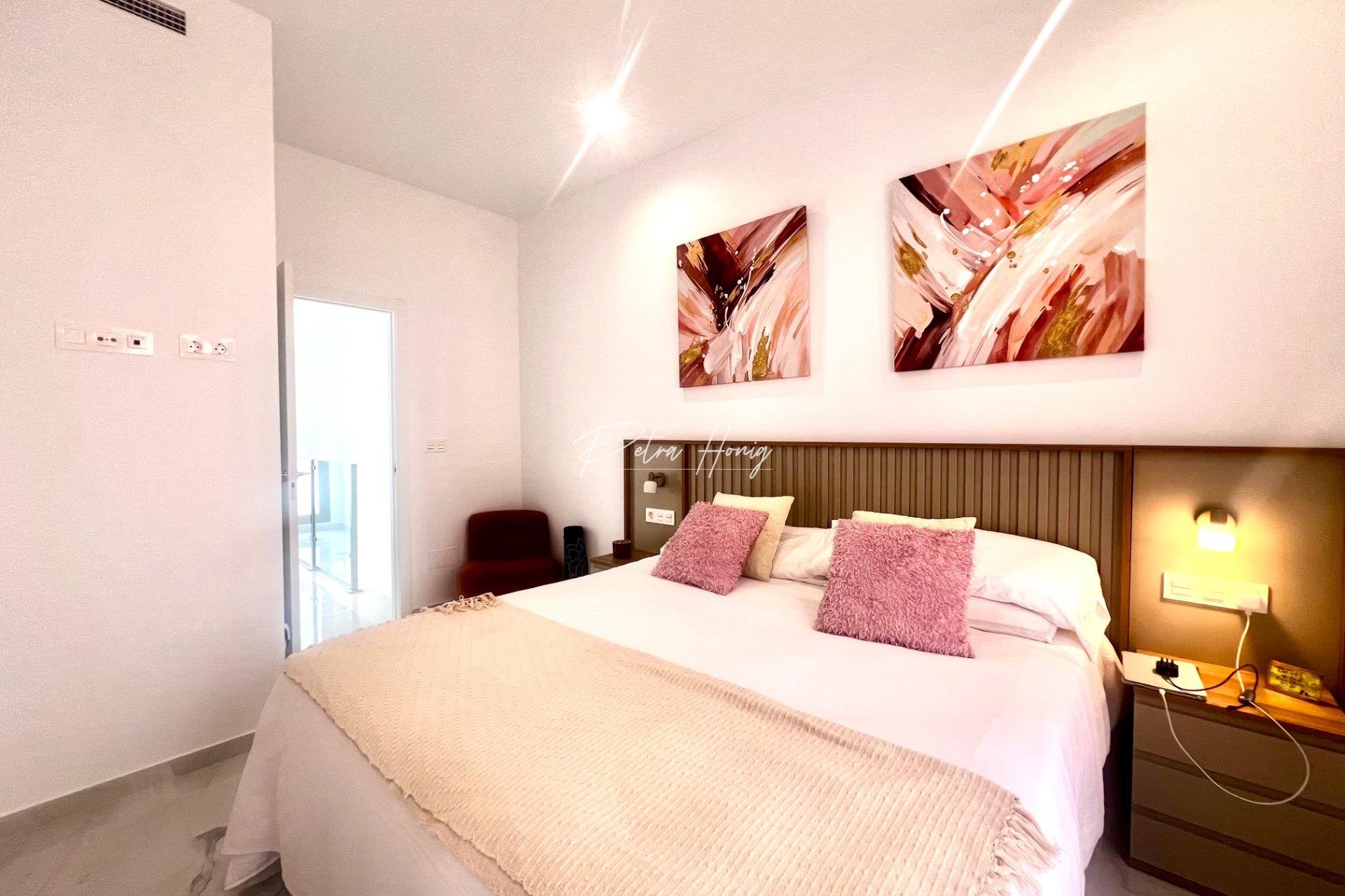 Resales - Villa - Torrevieja - La Siesta - El Salado - Torreta