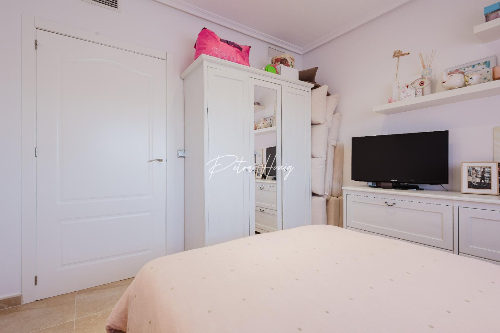 Resales - Villa - Torrevieja - La Siesta