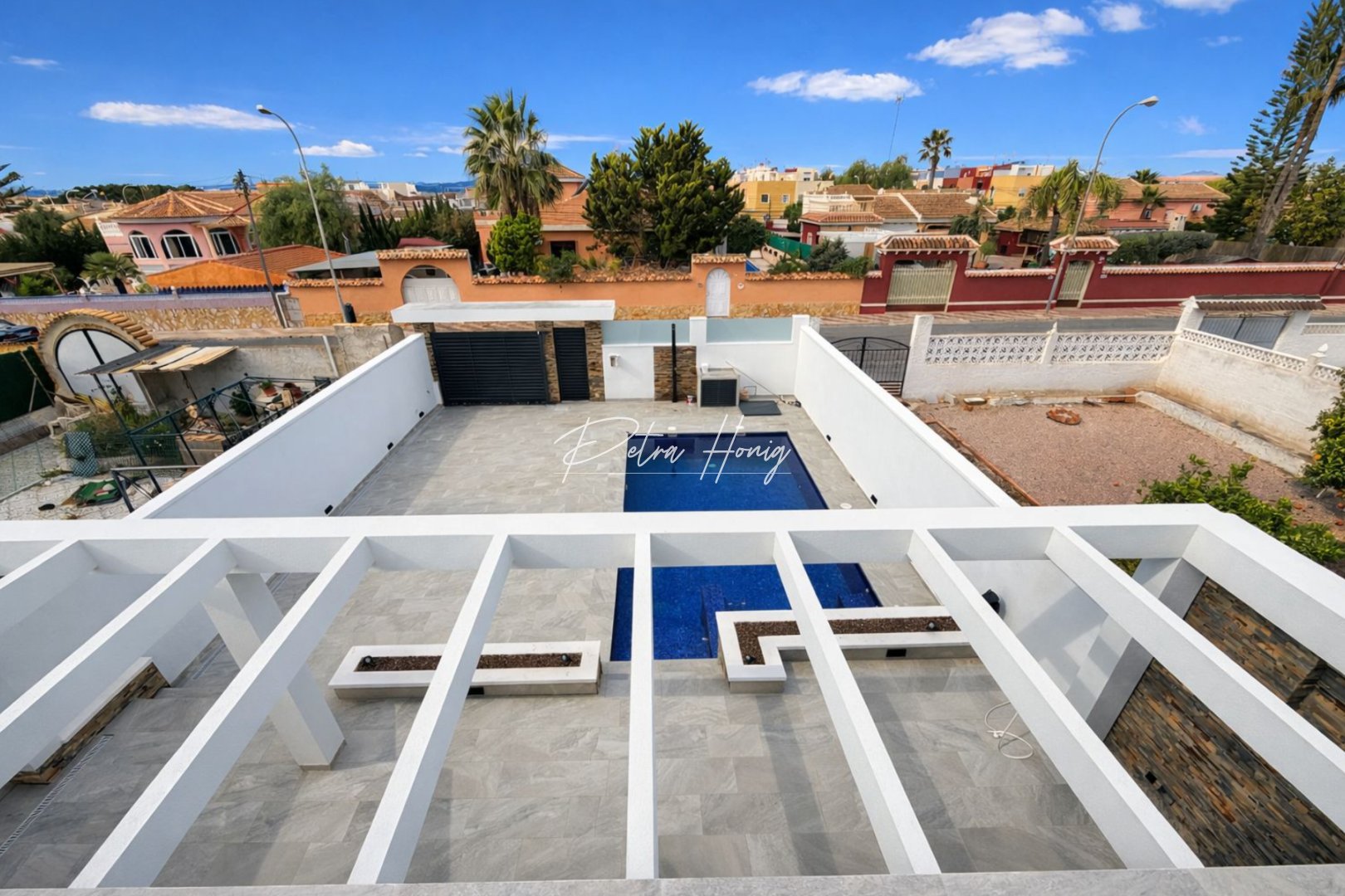 Resales - Villa - Torrevieja - La Siesta