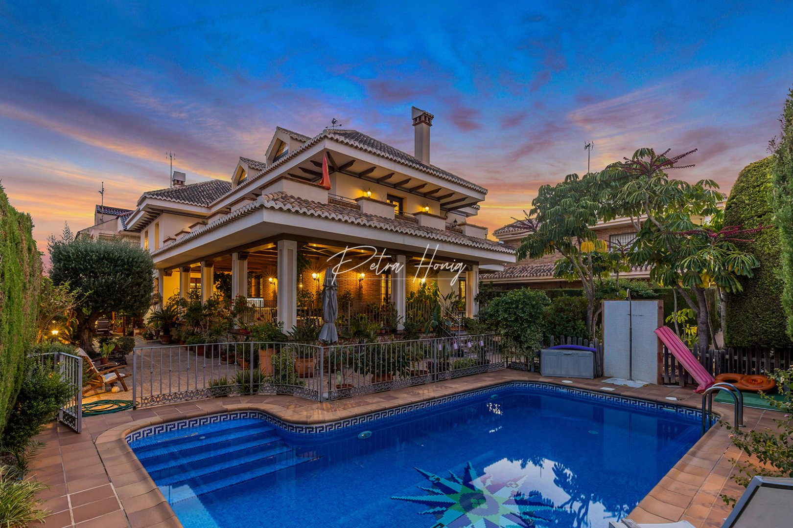 Resales - Villa - Torrevieja - La Veleta