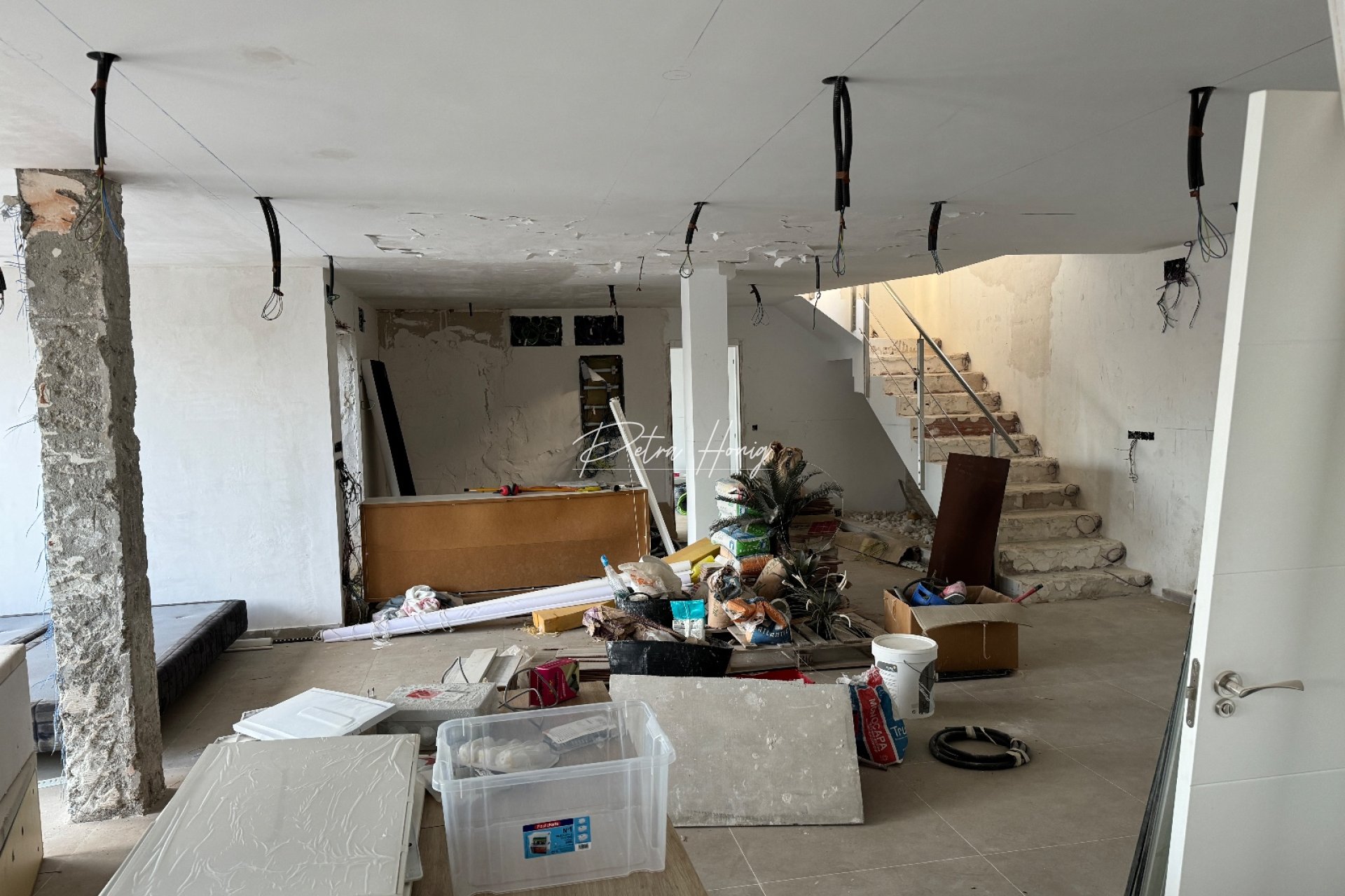 Resales - Villa - Torrevieja - La Veleta
