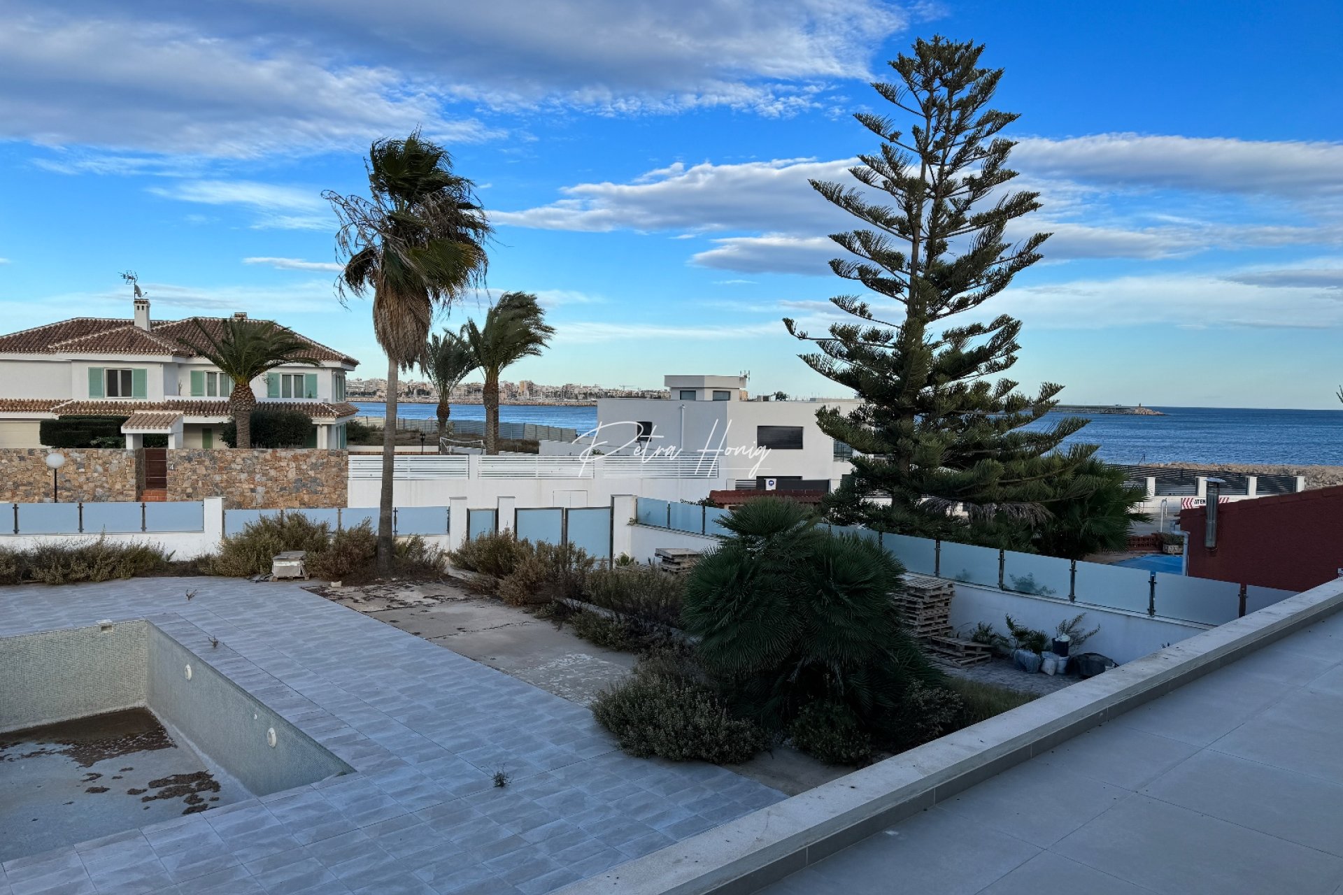 Resales - Villa - Torrevieja - La Veleta