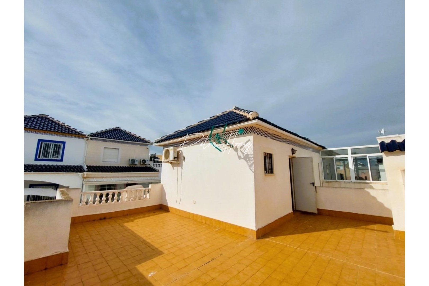 Resales - Villa - Torrevieja - Los altos