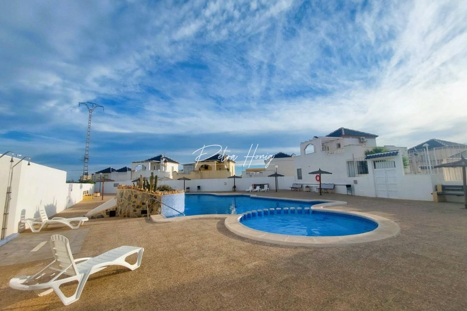 Resales - Villa - Torrevieja - Los altos