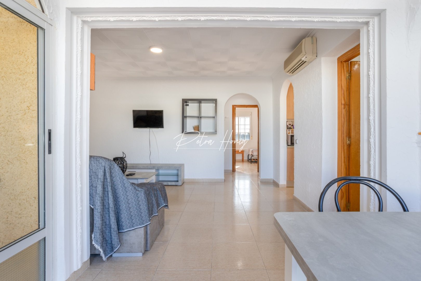 Resales - Villa - Torrevieja - Urbanización San Luis