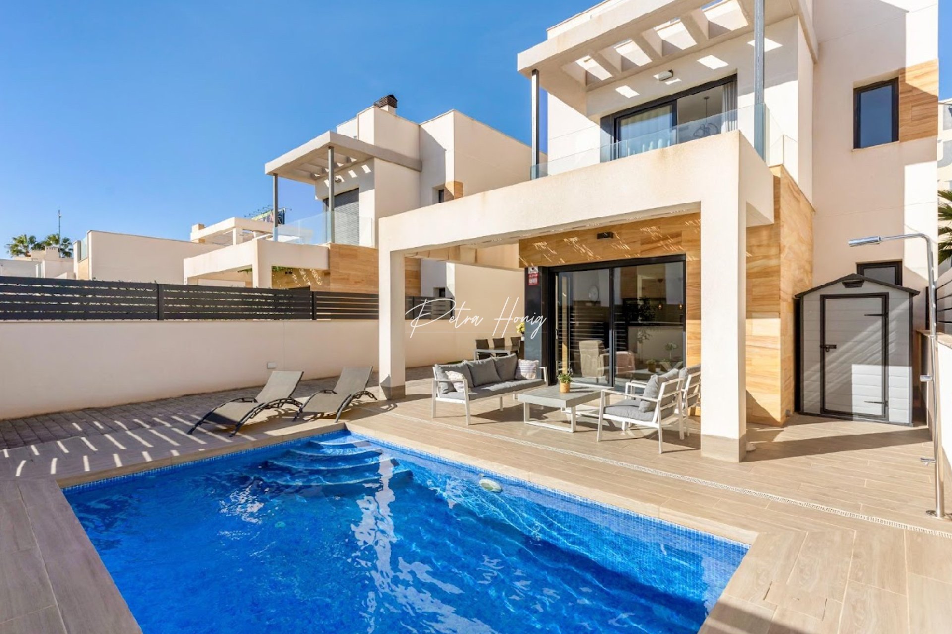 Resales - Villa - Torrevieja