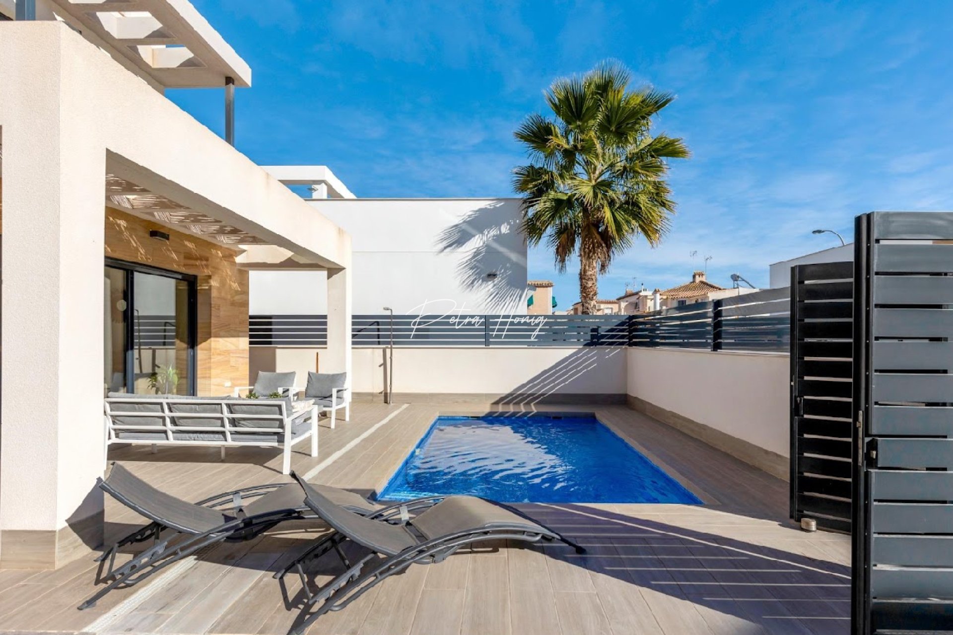 Resales - Villa - Torrevieja