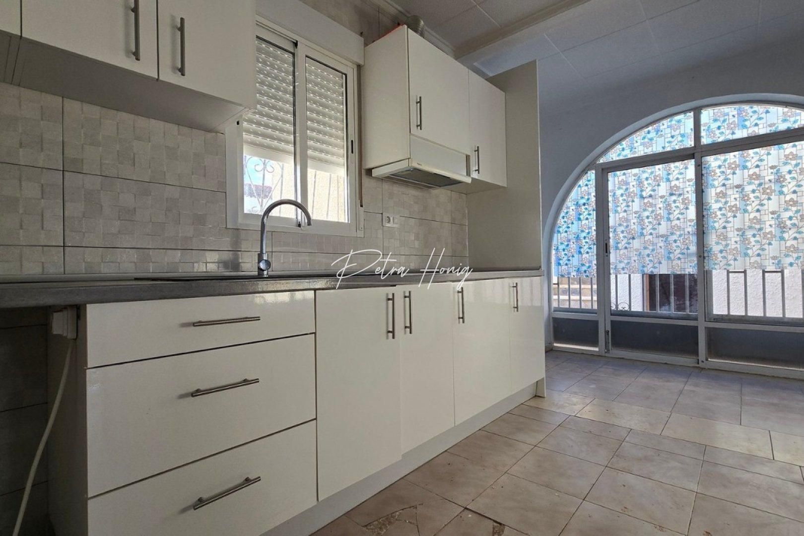 Resales - Villa - Torrevieja