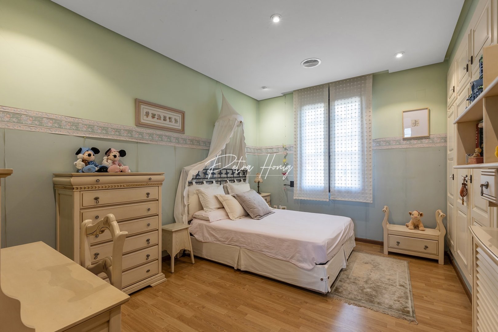 Resales - Villa - Torrevieja