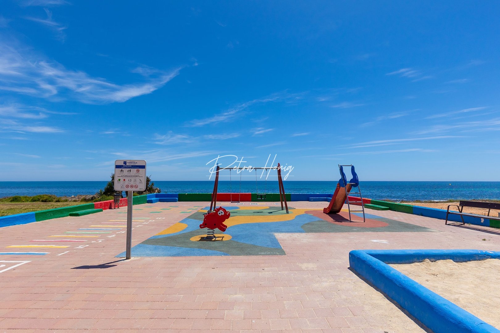 Resales - Villa - Torrevieja