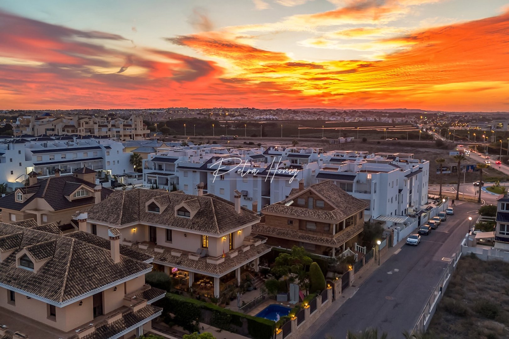 Resales - Villa - Torrevieja