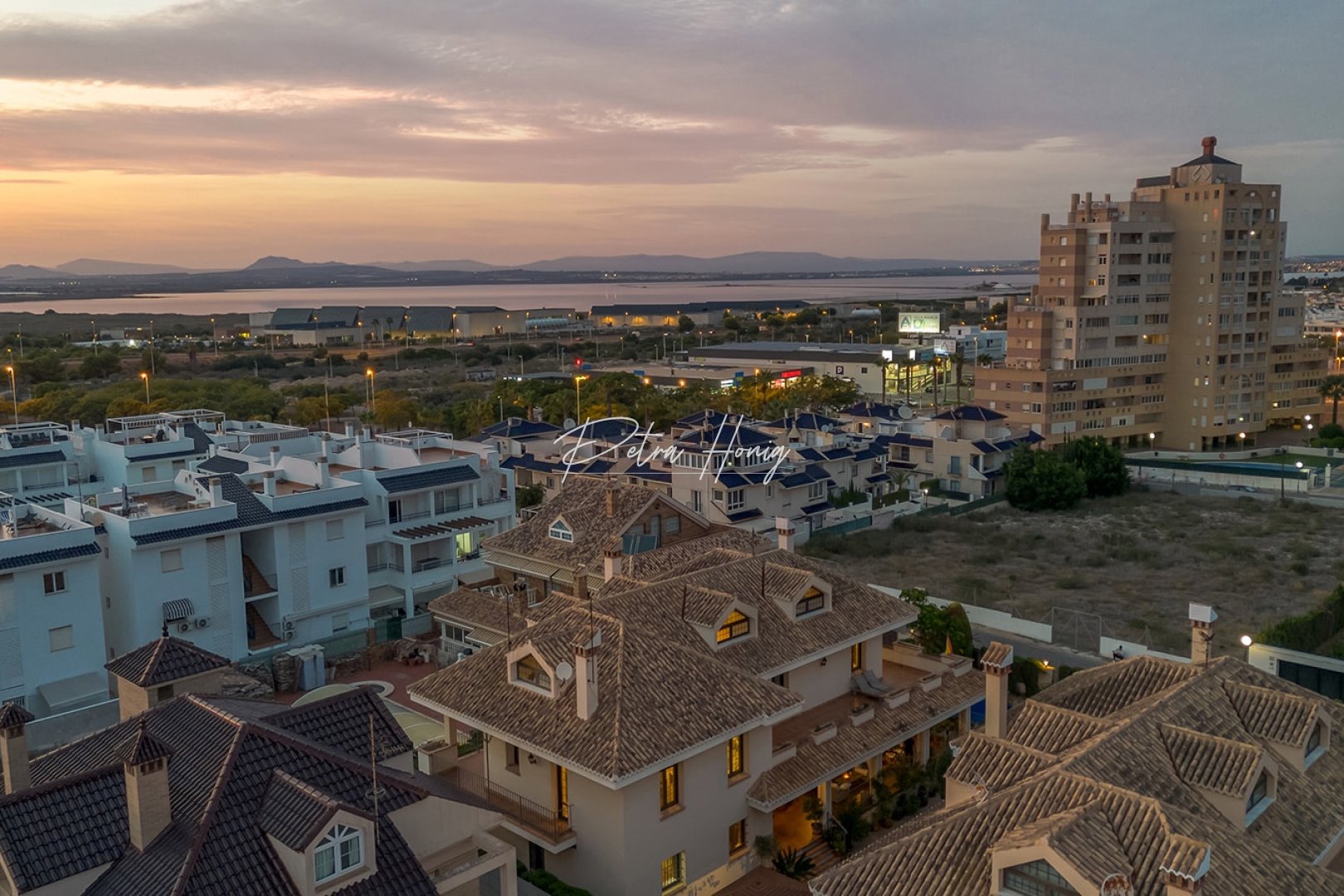 Resales - Villa - Torrevieja
