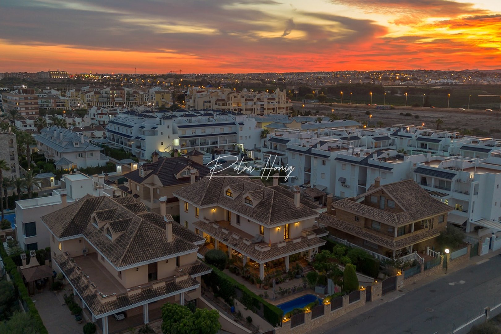 Resales - Villa - Torrevieja
