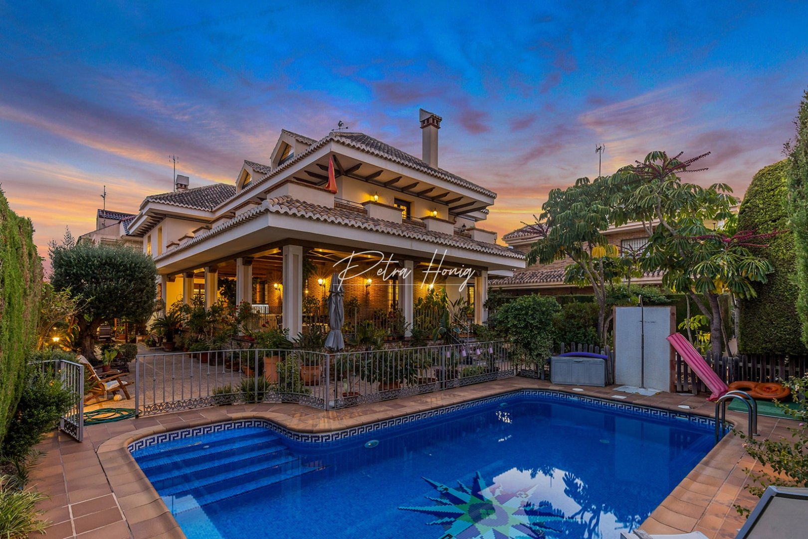 Resales - Villa - Torrevieja