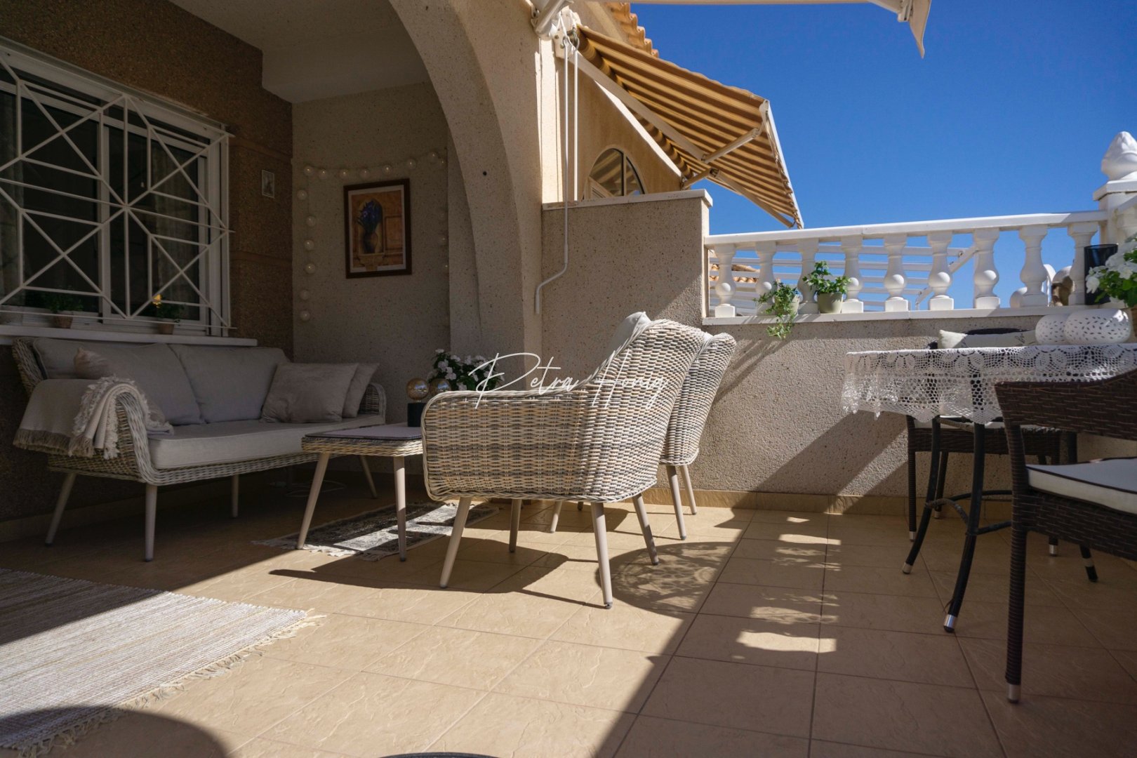 Resales - Villa - Torrevieja