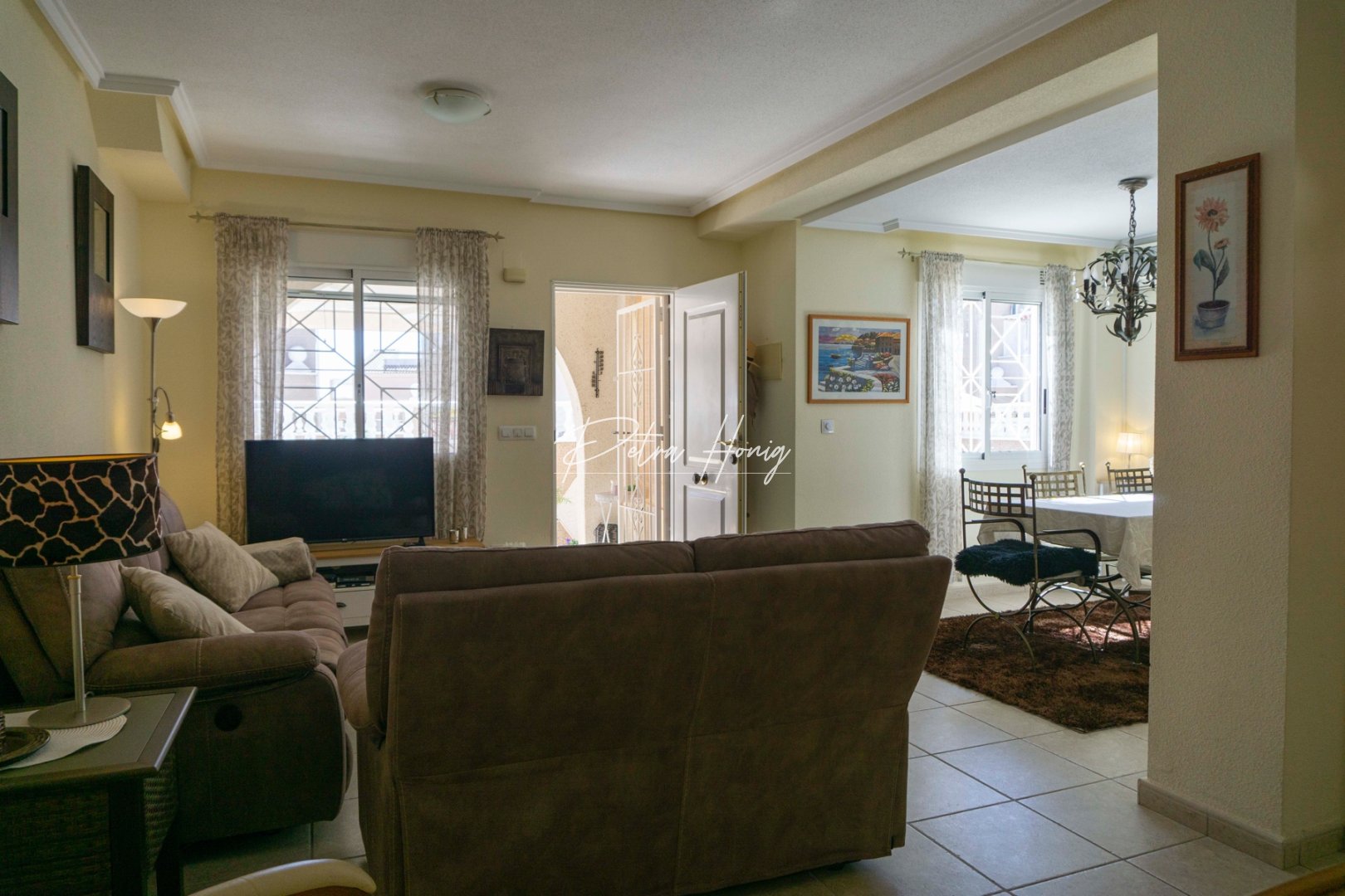 Resales - Villa - Torrevieja