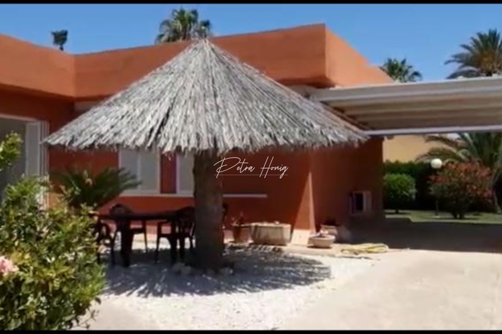 Resales - Villa - Torrevieja